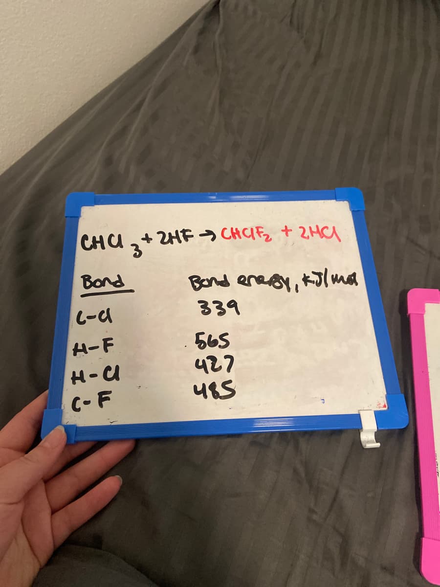 CHU,+2HF CHCIFz + 2Ha
3
Bond
Bond ene@y, kJlma
339
L-a
565
427
48S
H-F
H-U
C-F
