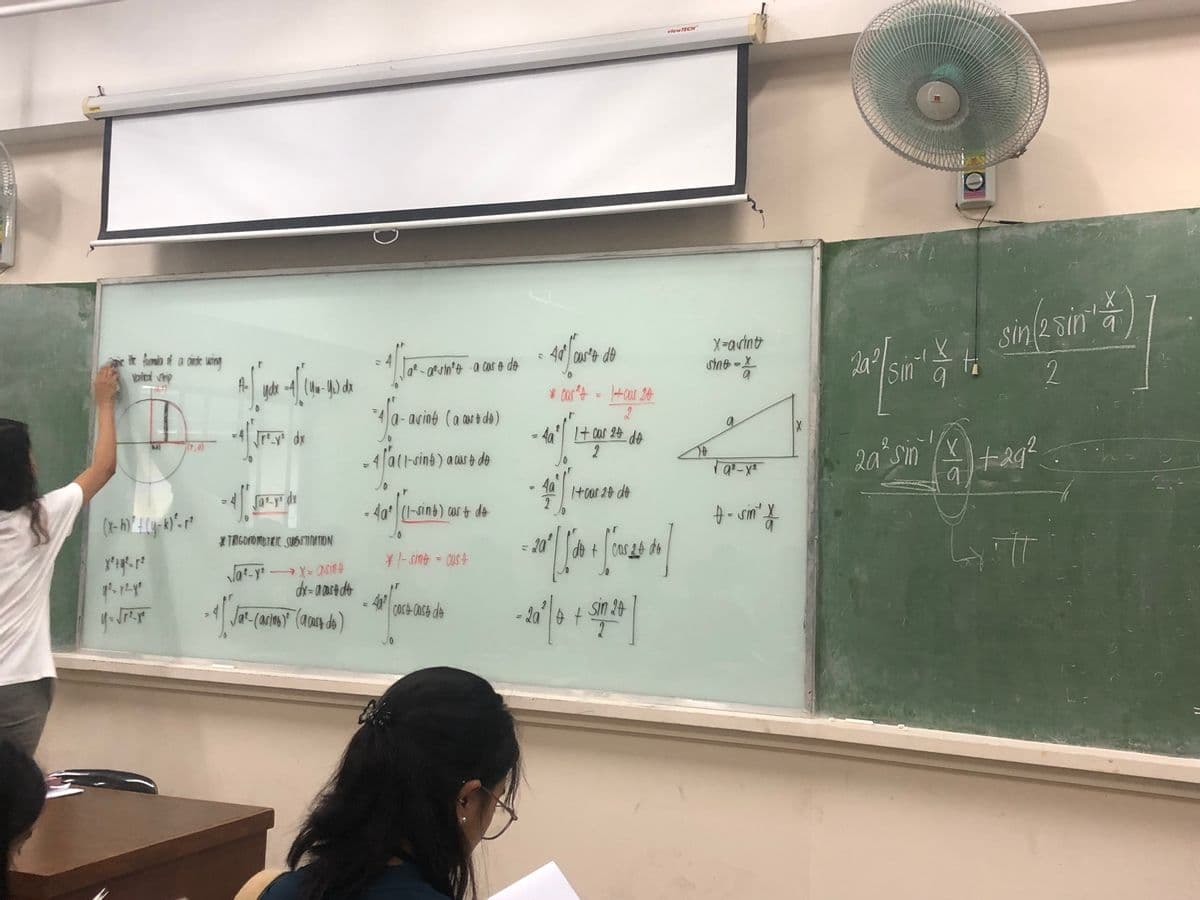 e the formula of a airde uring
vertical strip
AJ)
you
(1,0)
(x-h)² + (y-k) ²= r²
yok -1/1
ydx =4 (Yu-y₁) dx
- 1
√r²_x² dx
= 4).
TRIGONOMETRIC SUBSTITUTION
√√a²-x²→→ X = asint
dx = a cast do
Гаг-уг dx
Ja²- (asing)" (a cast do)
- Alton
a²-a²sin²t a caso do
²3/a-a
a-avint (a art do)
- 4 /'all-α²
0
4a²
1 (1-sint) a cust do
4a²
(1-sint) was to do
¥1-sint = cost
casa cast do
40 % avto do
* cas² + = 1+cus 20
2
·4a² 1 + cas 24 do
2
49º 1
- 20°
It car 20 do
do
cos 26 do
+ cas 2
sin
-261/6 + 24.20
2a
view TECH
X-avint
sine = t
x
a
√9²-x²
t = sin¹ X
q
X
2017/5m² to
292
Sin
q
sin (2 sin ¹4
2
2a sin+29²
a
Lyitt
L-
1