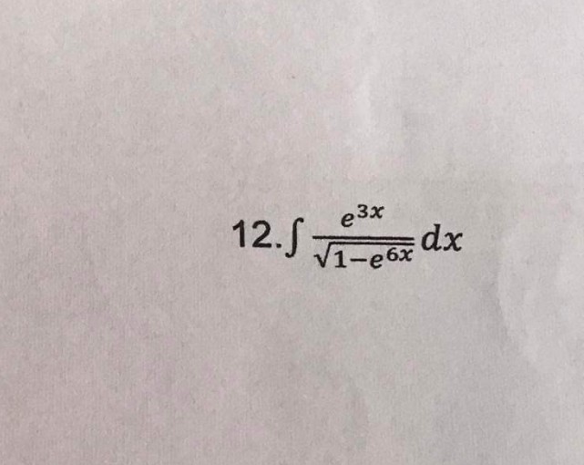 e3x
12.5 dx
V1-e6x
