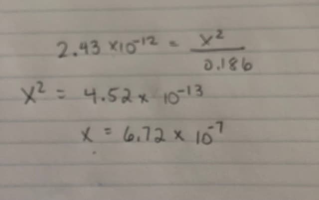 y2
2.43 X10-¹2-
x² = 4.52 x 10-13
x = 6,72 × 10
x
-7
0.186