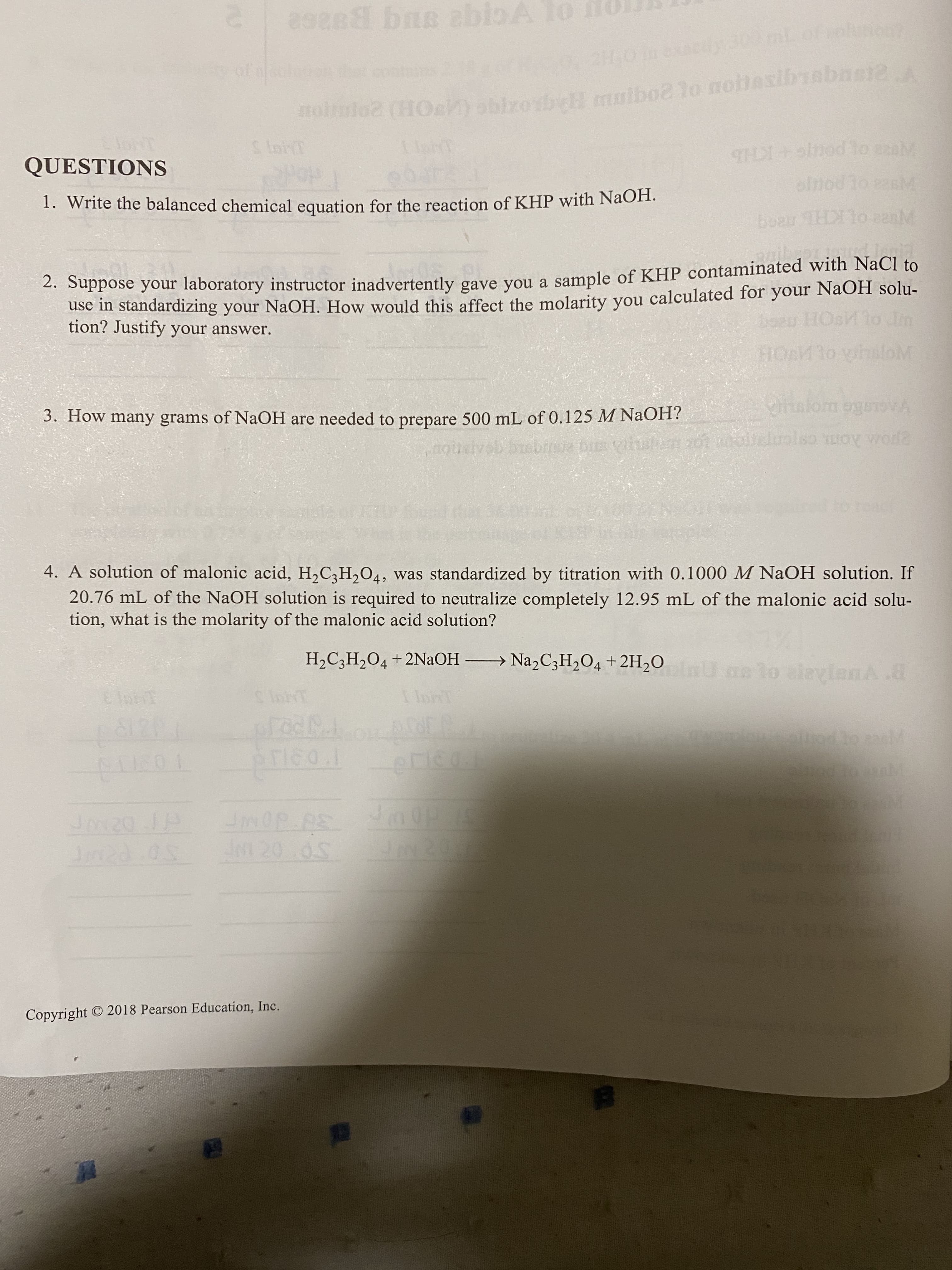 4. A solution of malonic acid, H2C,H,O4, was standardized by titration with 0.1000 M NAOH solution. If
20.76 mL of the NaOH solution is required to neutralize completely 12.95 mL of the malonic acid solu-
tion, what is the molarity of the malonic acid solution?
H2C;H2O4 +2NAOH
→ Na2C3H,O4 +2H2O
ae lo alevlanA.
