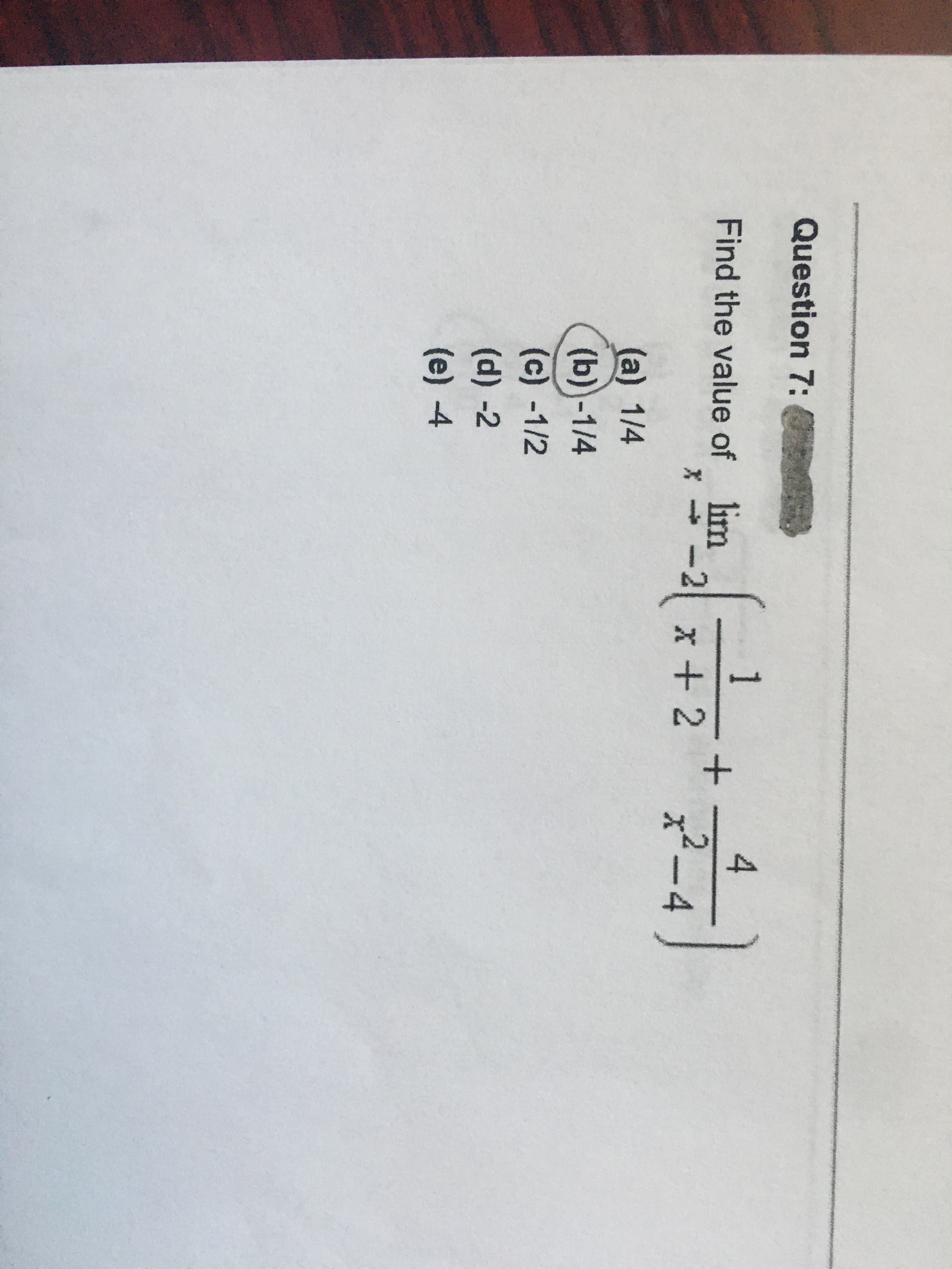 1
X -2 x +2
4
Find the value of lim
x²-
x2-4
