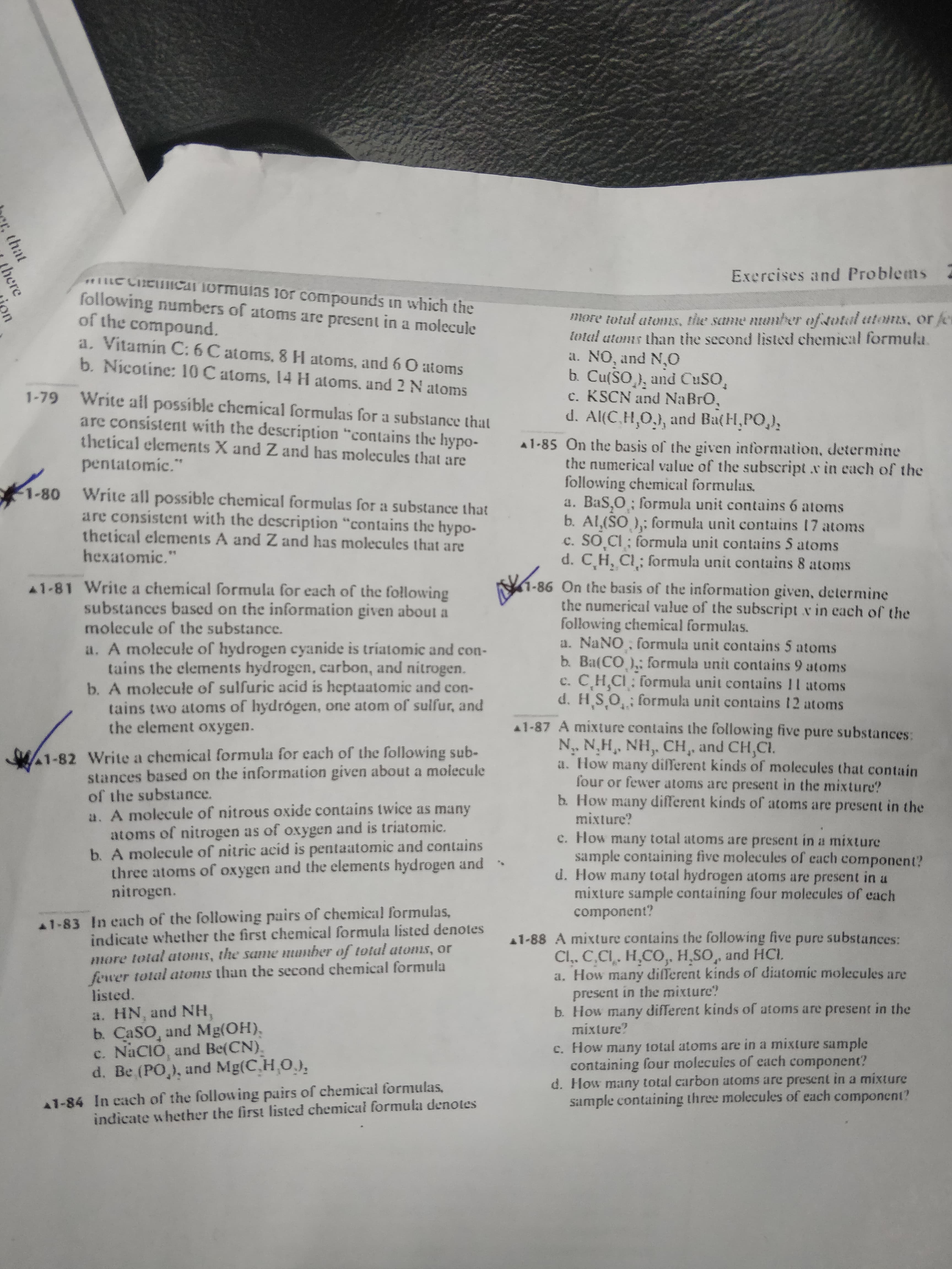 all possible chemical formulas for a substance
onsistent with the descrintion "cont
